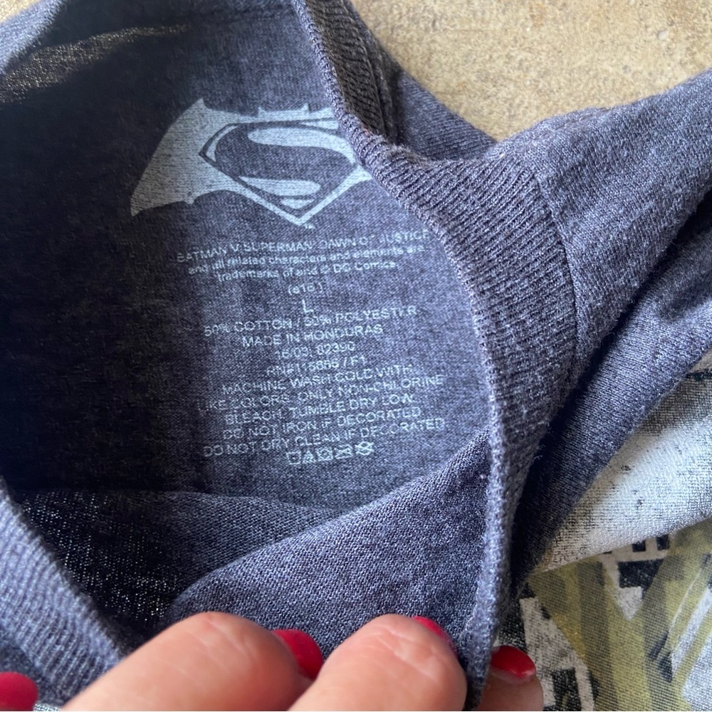 Batman tee - Picture 2 of 4